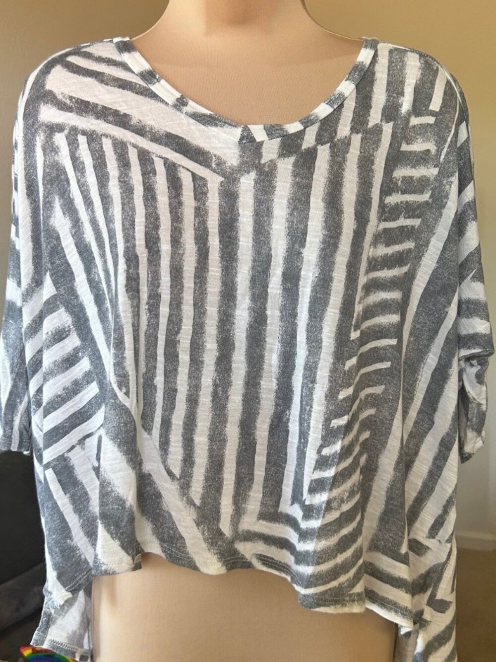 ELLA MOSS Slub-Knit Relaxed Fit Top NWOT